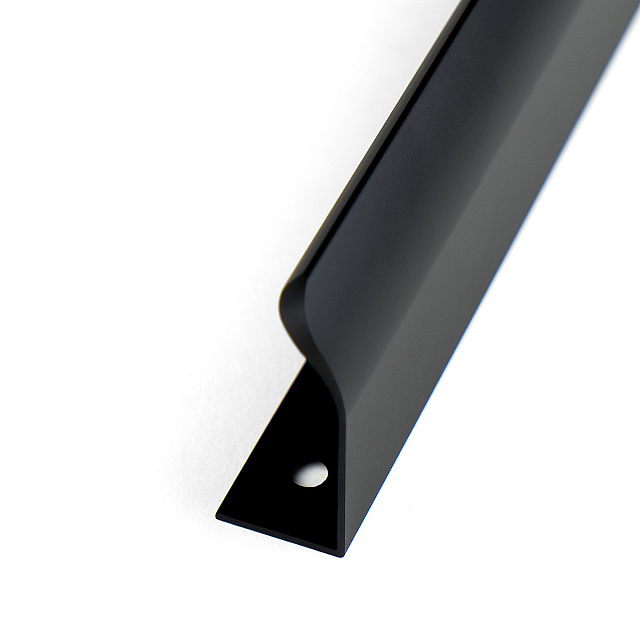 Ручка мебельная Larvij торцевая, 224 мм, черный, L4.edge01.250BL - Фото 3