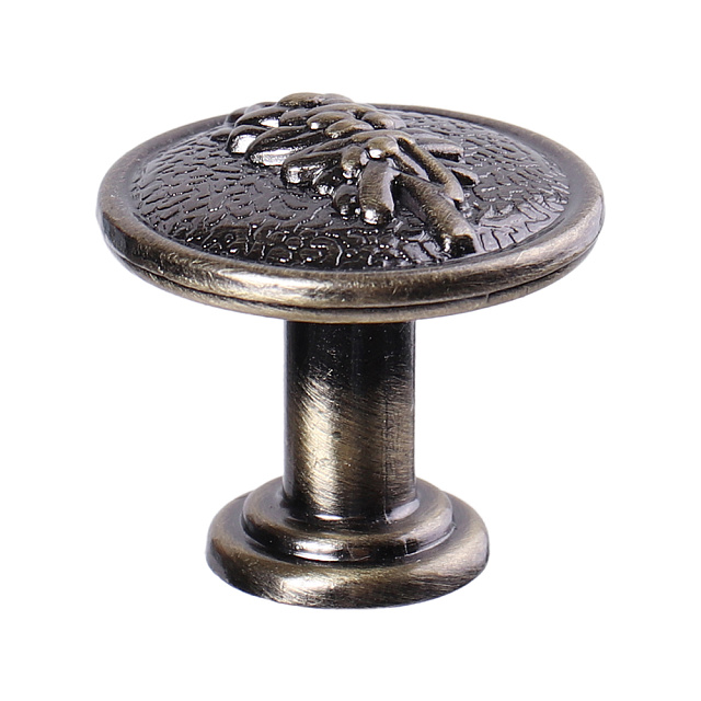 Ручка мебельная Larvij, 25x25x22 мм, антик бронза, L4.knob12AB - Фото 3